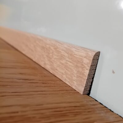 Soklová lišta masív - plochá Dub natur lakovaný 3 x 24 x2440mm