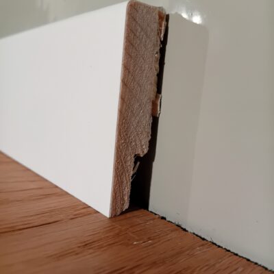 Soklová lišta masív - MODERN 58 ECO Biela 16 x 58 x 2400mm 