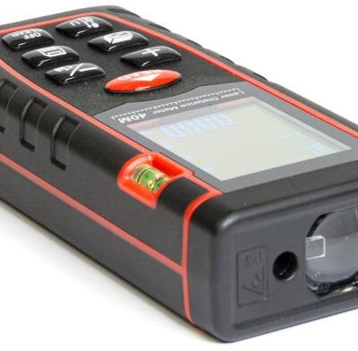 Laserový merač R40